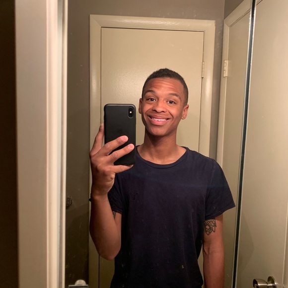 Meet your Posher, Kason - Picture 1 of 1